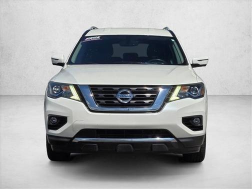 2018 Nissan Pathfinder SL