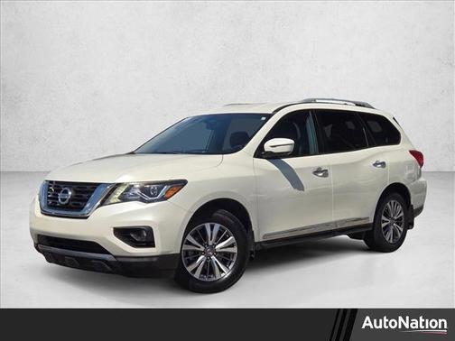 2018 Nissan Pathfinder SL