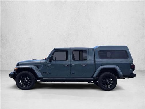 Anvil Clearcoat 2025 Jeep Gladiator Nighthawk