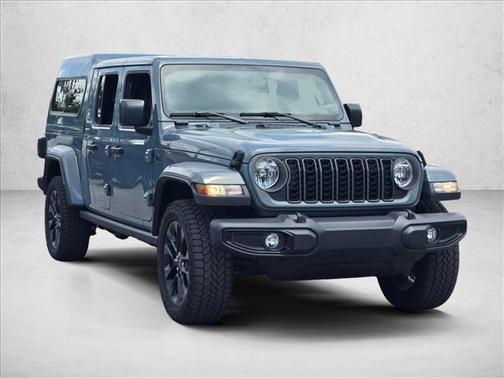 Anvil Clearcoat 2025 Jeep Gladiator Nighthawk
