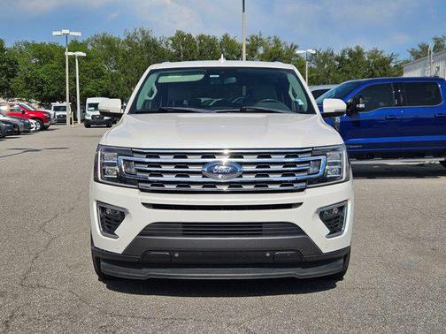 White 2019 Ford Expedition Limited