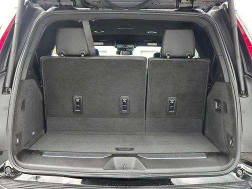 2024 Cadillac Escalade Luxury