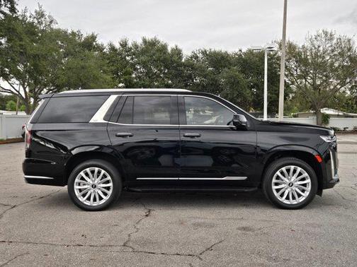 2024 Cadillac Escalade Luxury