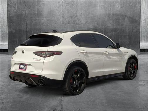 2024 Alfa Romeo Stelvio Veloce AWD