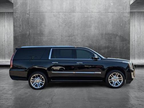 2016 Cadillac Escalade ESV Platinum