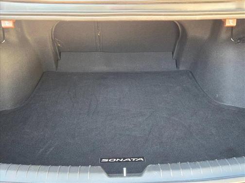 2023 Hyundai SONATA Hybrid SE