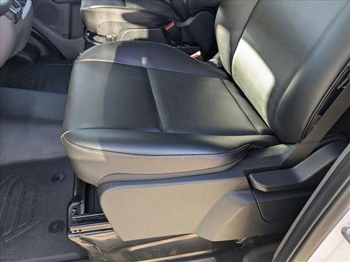 2025 Ford Transit-350 XL