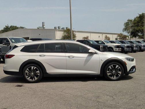 2019 Buick Regal TourX AWD Preferred