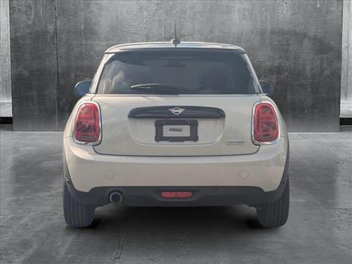 2021 MINI Hardtop Cooper