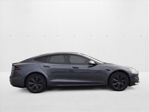 2022 Tesla Model S Dual Motor All-Wheel Drive