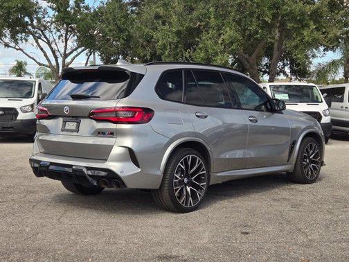 2022 BMW X5 M Base