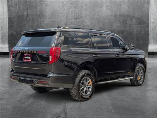 2025 Ford Expedition Tremor