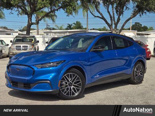 2025 Ford Mustang Mach-E Premium