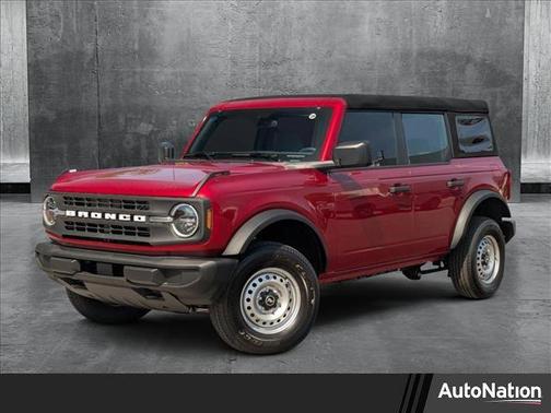 2025 Ford Bronco Base