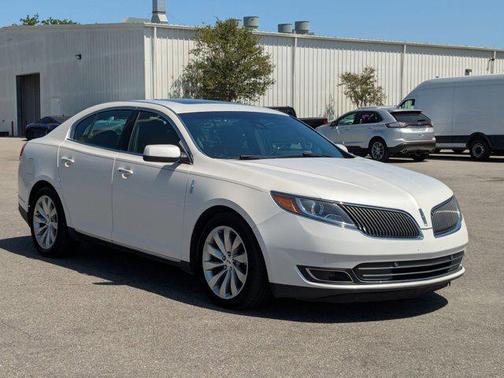 2015 Lincoln MKS Base