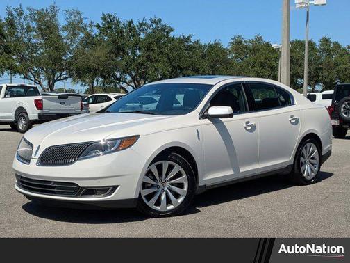 2015 Lincoln MKS Base