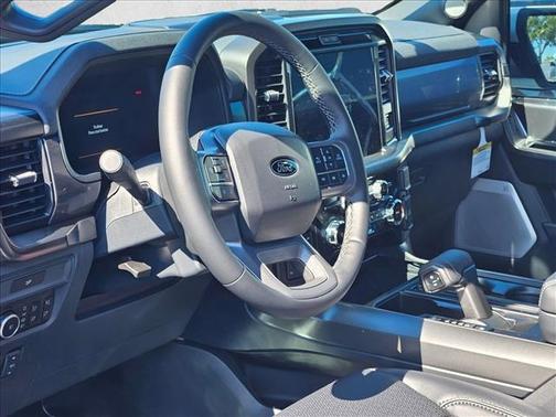 Star White Metallic Tri-Coat 2026 Ford F-150 Lariat