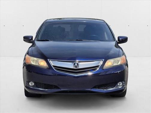 2013 Acura ILX 2.0L w/Premium Package