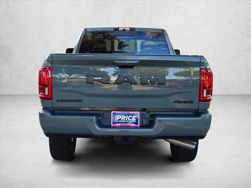 Ceramic Gray Clearcoat 2025 RAM 2500 Laramie Crew Cab 4x4 6'4' Box