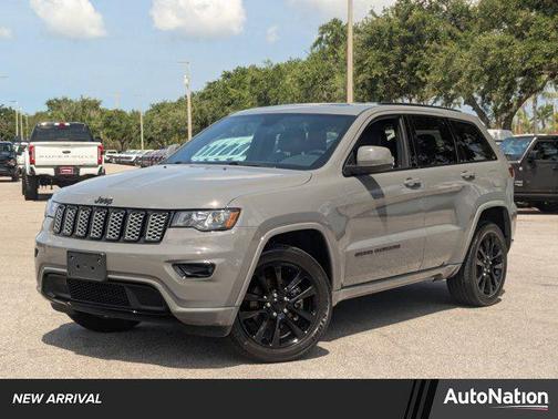 2021 Jeep Grand Cherokee Laredo