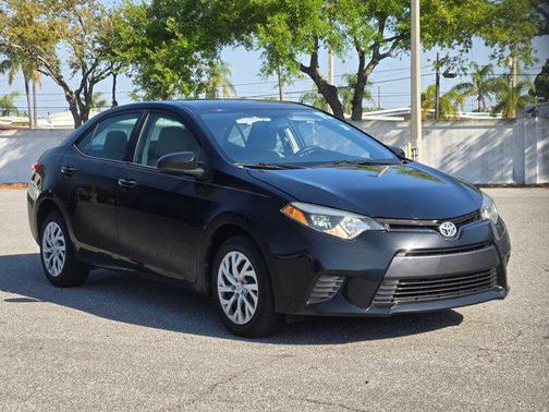Black Sand Pearl 2016 Toyota Corolla LE