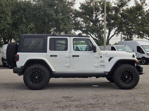 2018 Jeep Wrangler Unlimited Sahara