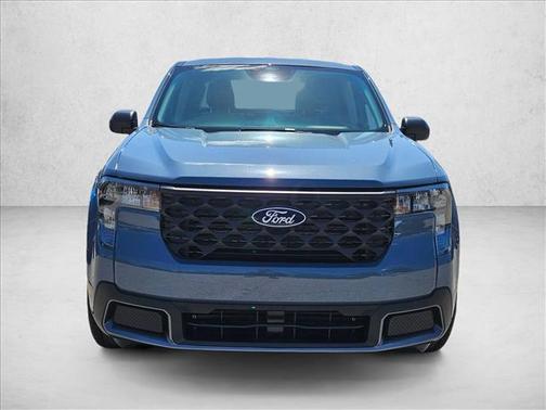 Azure Gray Metallic Tri-Coat 2026 Ford Maverick XLT