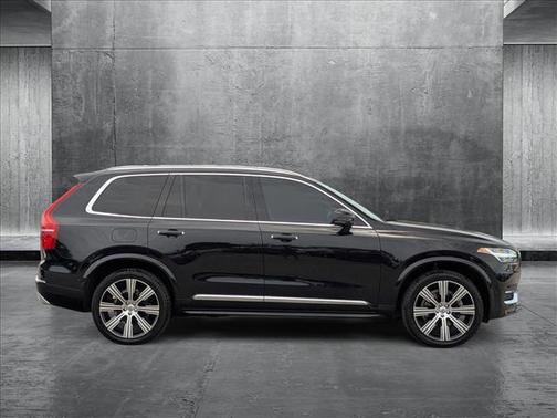 2021 Volvo XC90 T6 Inscription
