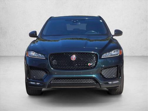 2018 Jaguar F-PACE S