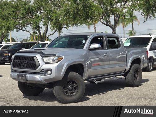 2017 Toyota Tacoma TRD Sport