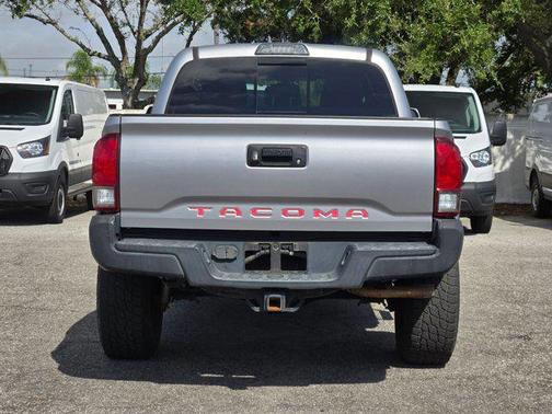 2017 Toyota Tacoma TRD Sport