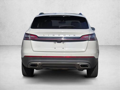 2021 Lincoln Nautilus Reserve