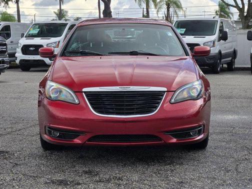 2014 Chrysler 200 S