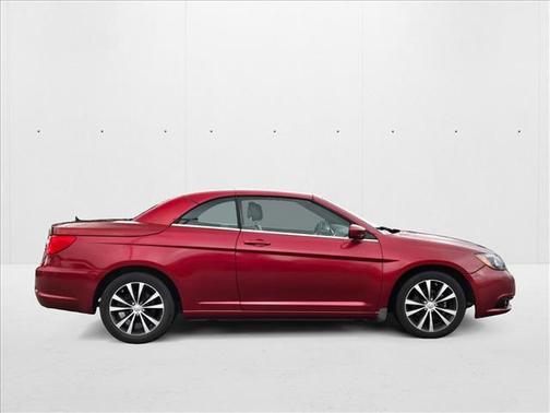 2014 Chrysler 200 S