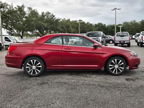 2014 Chrysler 200 S