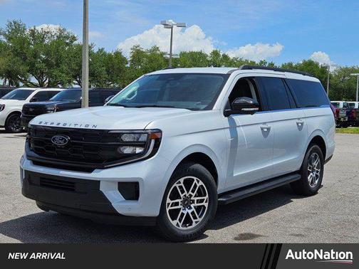 Space Silver Metallic 2026 Ford Expedition Max Active 4x2
