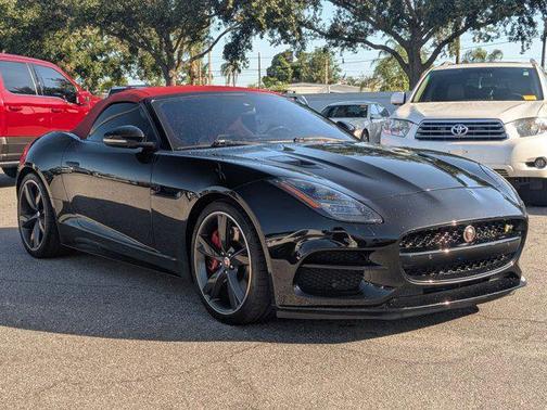 2018 Jaguar F-TYPE R