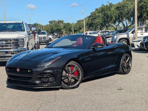 2018 Jaguar F-TYPE R