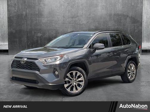 2019 Toyota RAV4 XLE Premium