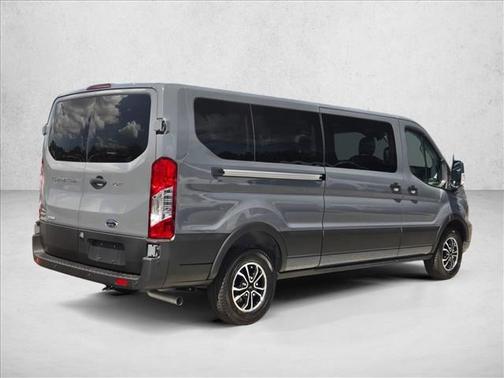 2025 Ford Transit-350 XLT