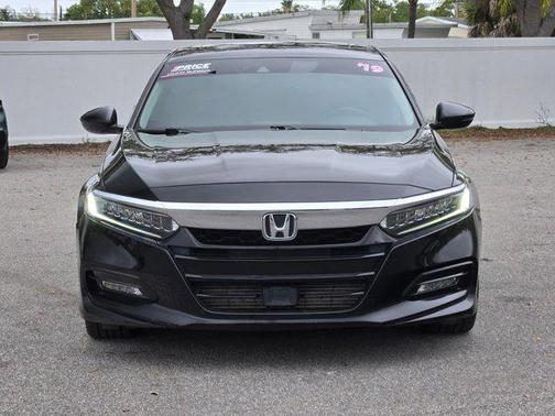 2019 Honda Accord Touring 2.0T