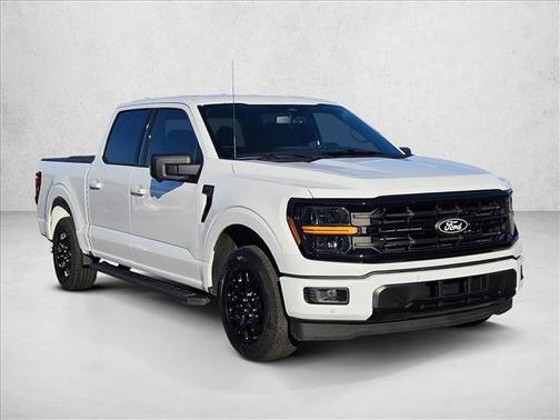 Oxford White 2024 Ford F-150 XLT