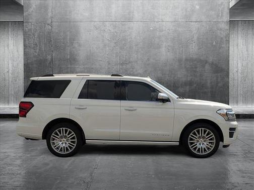 2024 Ford Expedition Platinum