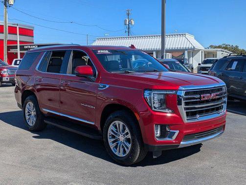 2021 GMC Yukon SLT