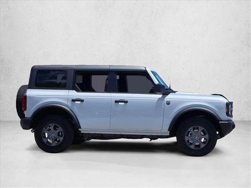 Oxford White 2026 Ford Bronco Big Bend