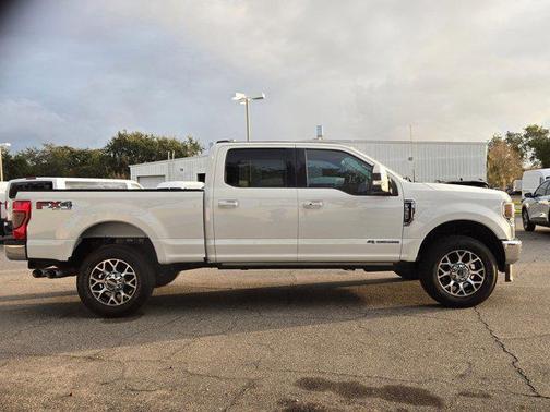 2022 Ford F-350 Lariat