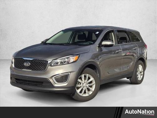2017 Kia Sorento L