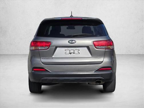 2017 Kia Sorento L