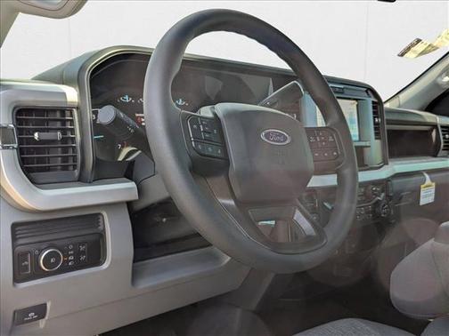 2025 Ford F-250 XL