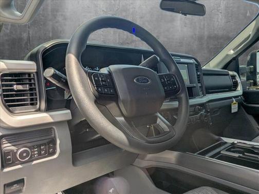 2025 Ford F-250 XLT